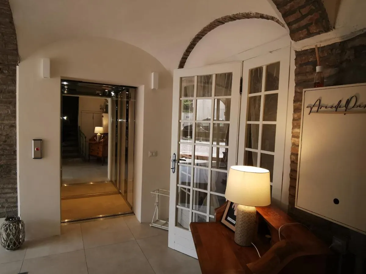 Ariediparma - Rooms&Apartments 0*, Parma