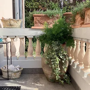 Il Villino Della Duchessa Parme