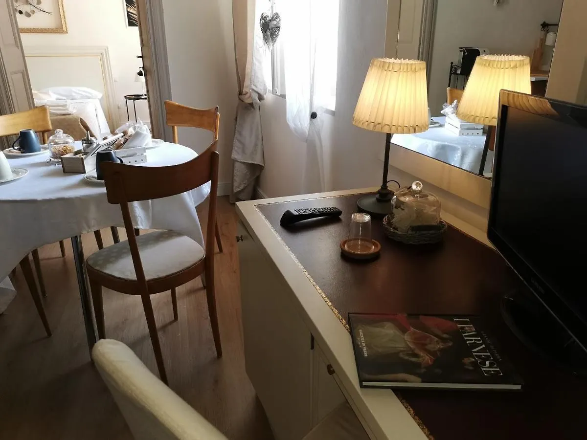 Guest house Ariediparma - Rooms&Apartments