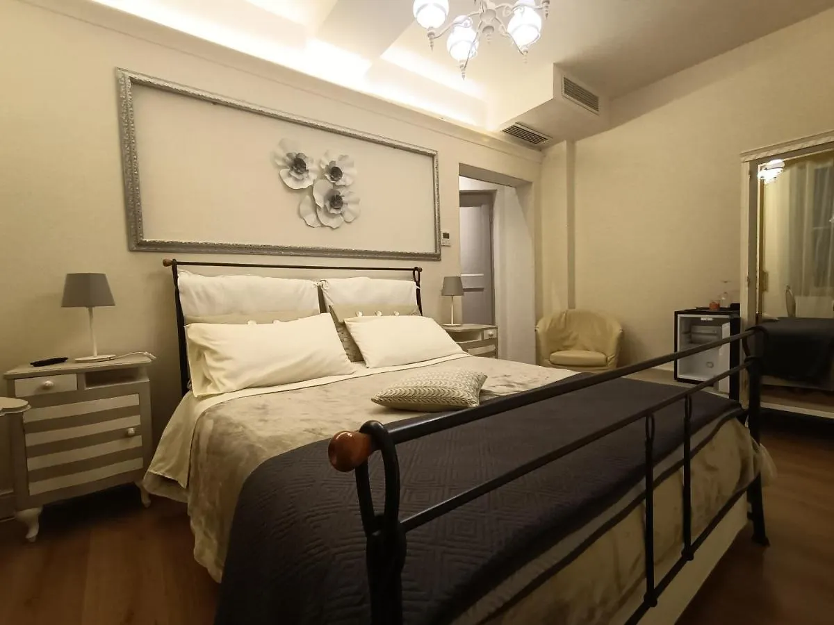 Guest house Ariediparma - Rooms&Apartments